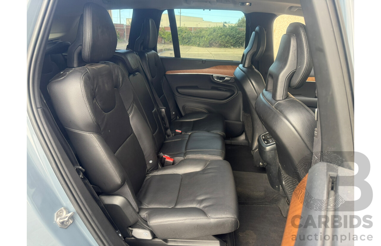01/2021 Volvo XC90 D5 Momentum (AWD) 256 MY21 4d Wagon Thunder Grey Twin-turbo Diesel 2.0L 7 seat