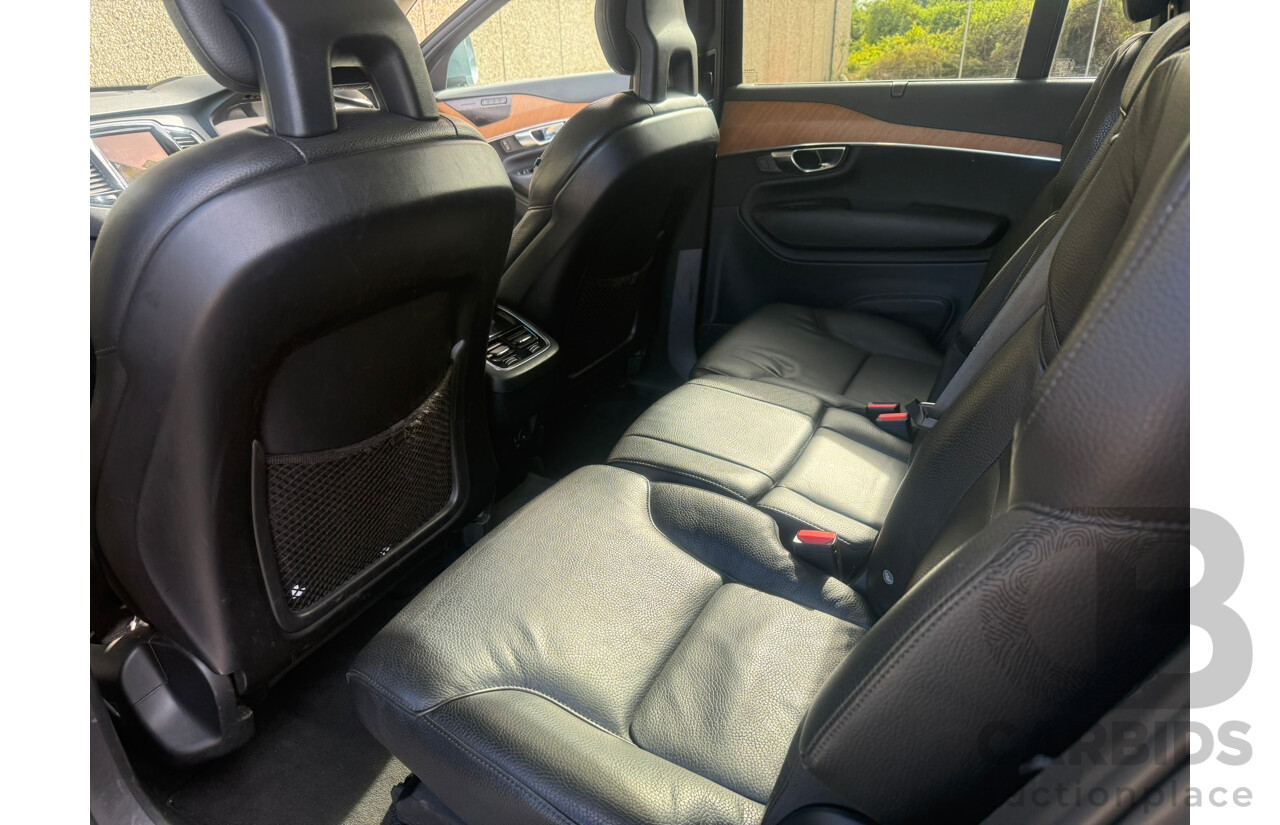 01/2021 Volvo XC90 D5 Momentum (AWD) 256 MY21 4d Wagon Thunder Grey Twin-turbo Diesel 2.0L 7 seat