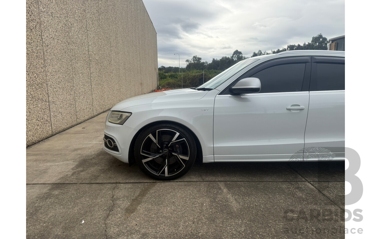 1/2014 Audi SQ5 3.0 TDI Quattro (AWD) 8R 5d Wagon White Twin Turbo Diesel 3.0L