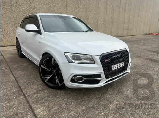 1/2014 Audi SQ5 3.0 TDI Quattro (AWD) 8R 5d Wagon White Twin Turbo Diesel 3.0L