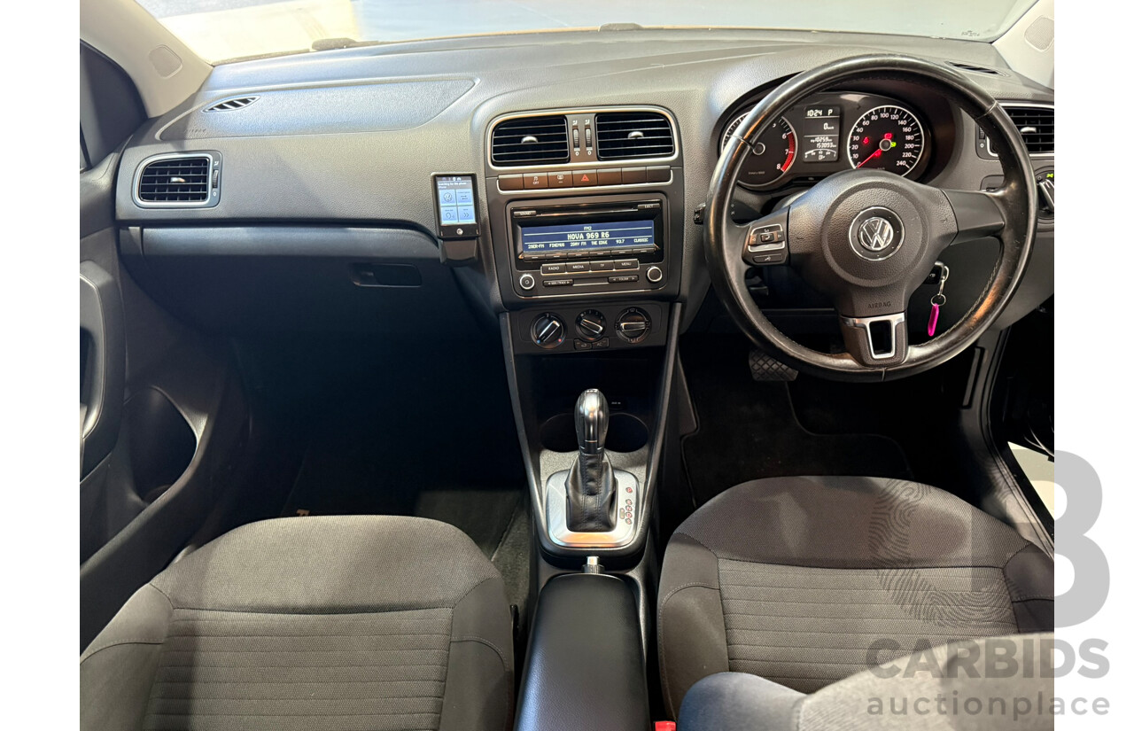 09/2012 Volkswagen Polo 77 TSI COMFORTLINE FWD 6R MY12 5D Hatchback Black 1.2L