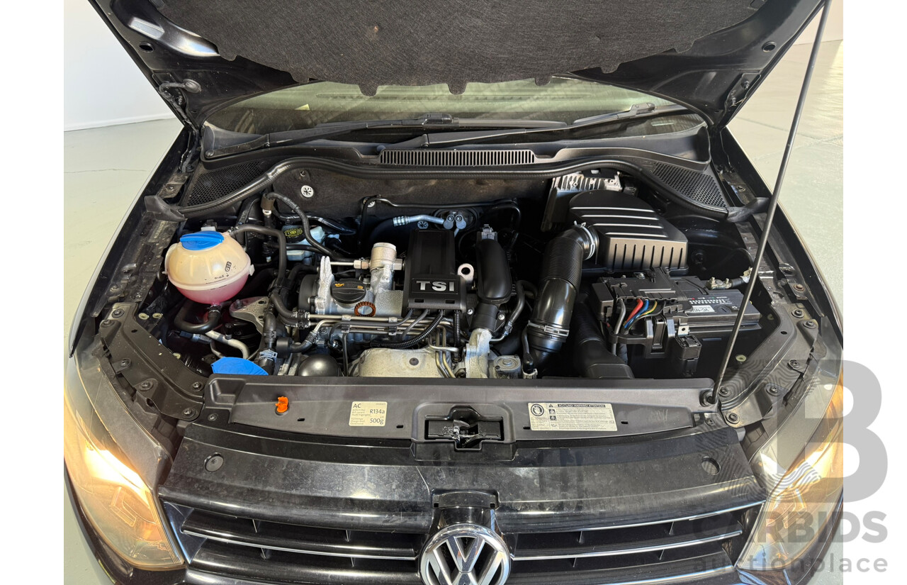 09/2012 Volkswagen Polo 77 TSI COMFORTLINE FWD 6R MY12 5D Hatchback Black 1.2L
