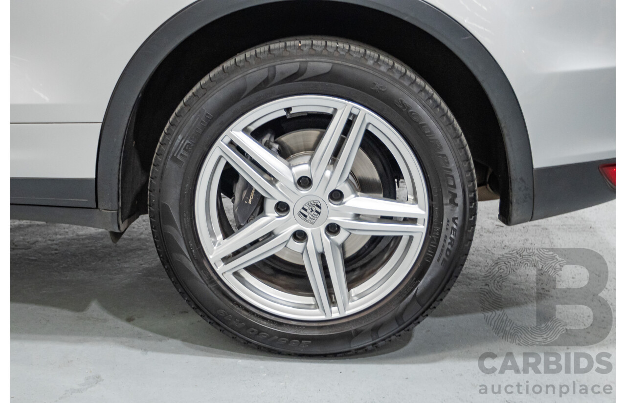 1/2014 Porsche Cayenne Diesel (AWD) Series 2 MY14 4d Wagon Classic Silver Metallic Turbo Diesel V6  3.0L