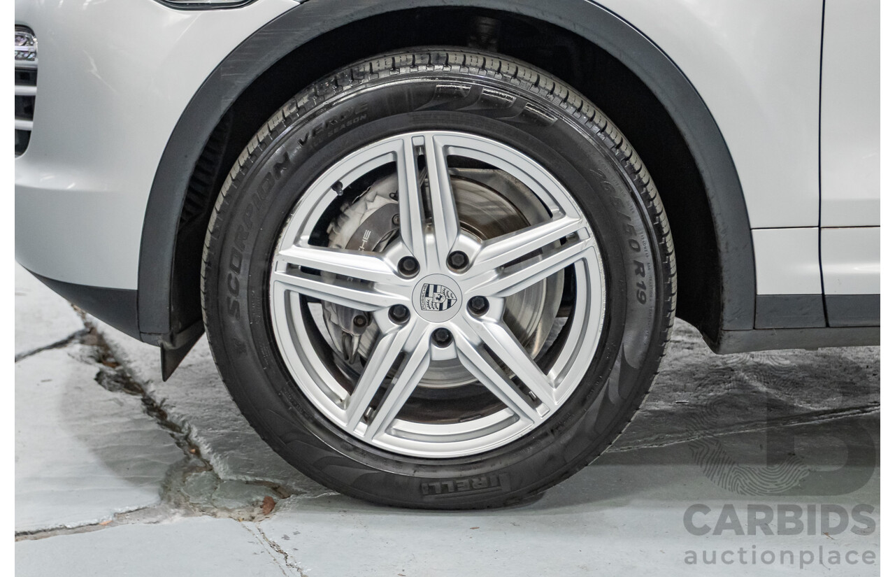 1/2014 Porsche Cayenne Diesel (AWD) Series 2 MY14 4d Wagon Classic Silver Metallic Turbo Diesel V6  3.0L