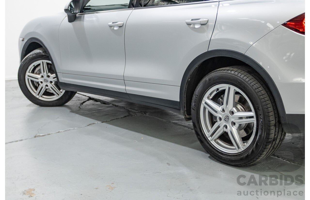 1/2014 Porsche Cayenne Diesel (AWD) Series 2 MY14 4d Wagon Classic Silver Metallic Turbo Diesel V6  3.0L