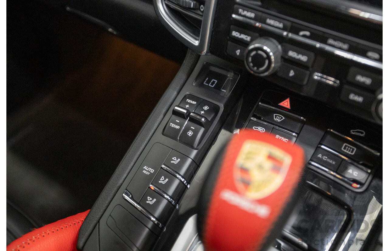 1/2014 Porsche Cayenne Diesel (AWD) Series 2 MY14 4d Wagon Classic Silver Metallic Turbo Diesel V6  3.0L