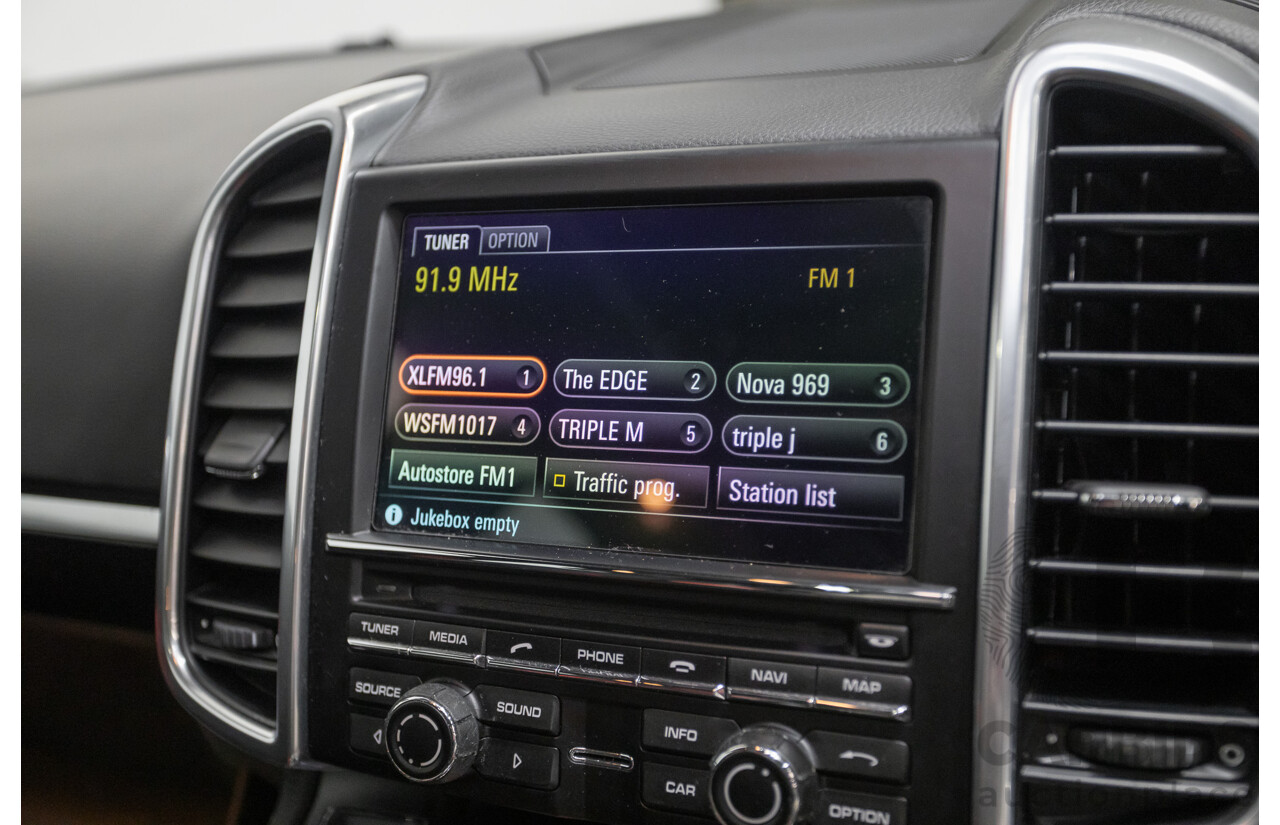 1/2014 Porsche Cayenne Diesel (AWD) Series 2 MY14 4d Wagon Classic Silver Metallic Turbo Diesel V6  3.0L