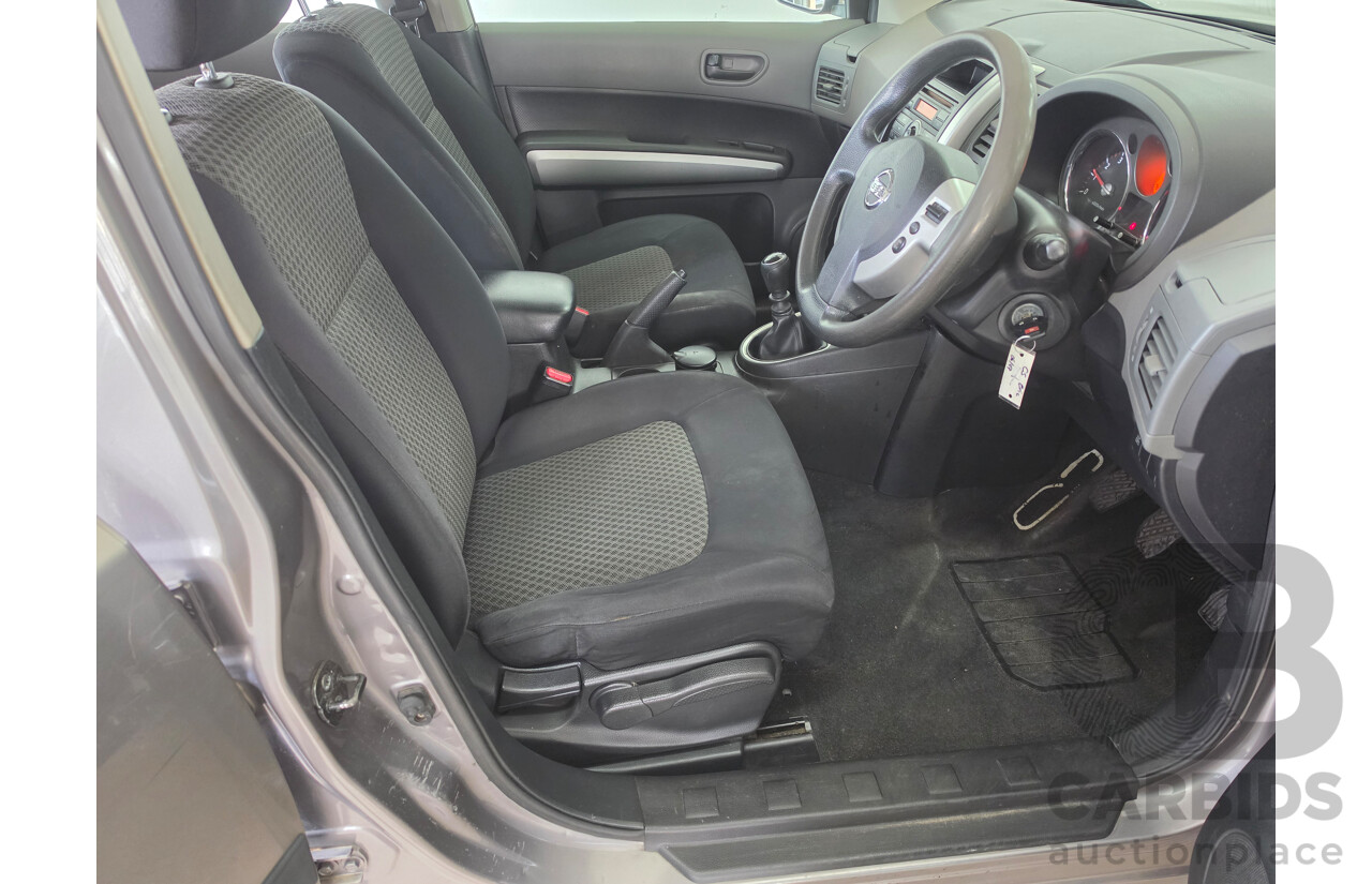 12/2007 Nissan X-Trail ST (4x4) T31 4d Wagon Silver 2.5L