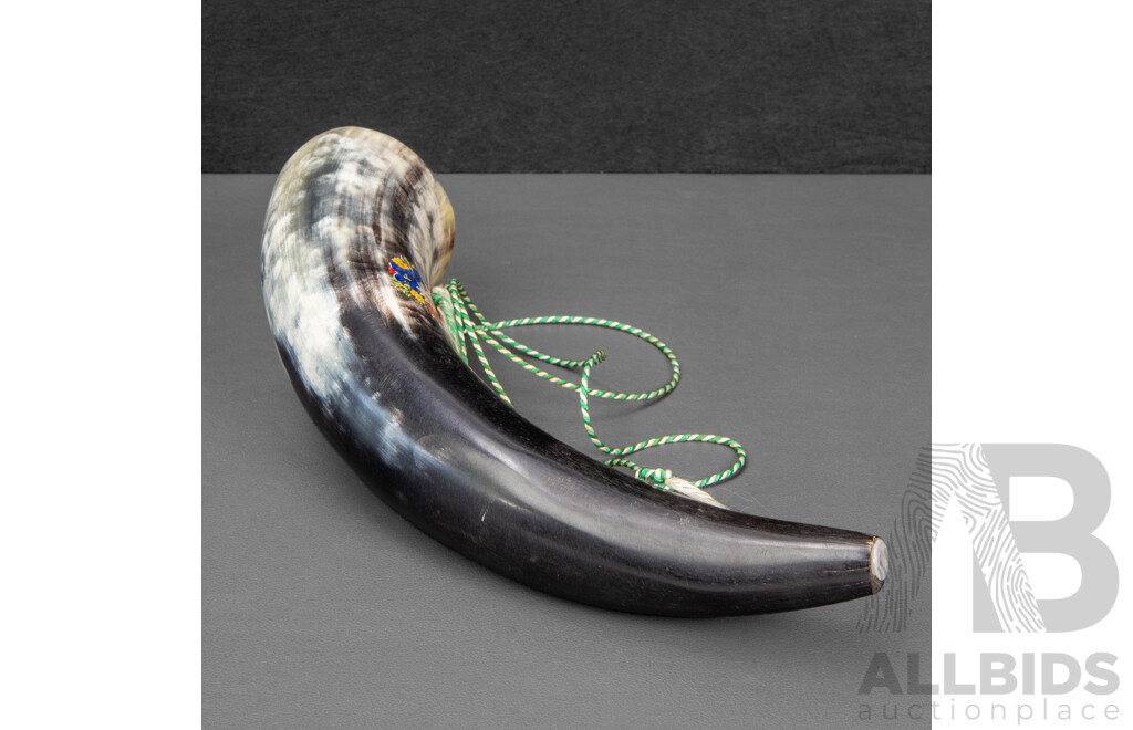 Vintage Horn Drinking Vessel with Horn Whistle