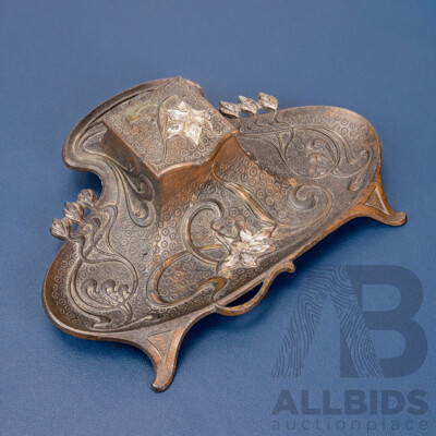 Cast Iron Art Nouveau Inkwell by L Meyer Jur & Co, Circa 1900