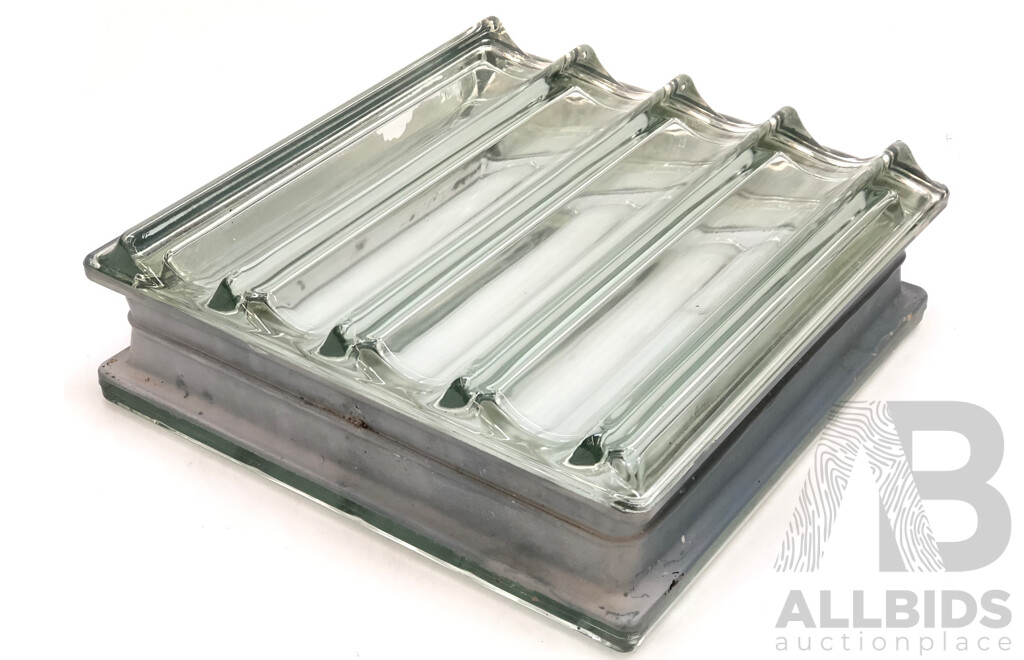 Seves Glassblock Neutro Doric Q30 Metallised Glass Blocks - 9.7 Square Meters - Brand New - ORP $14,000