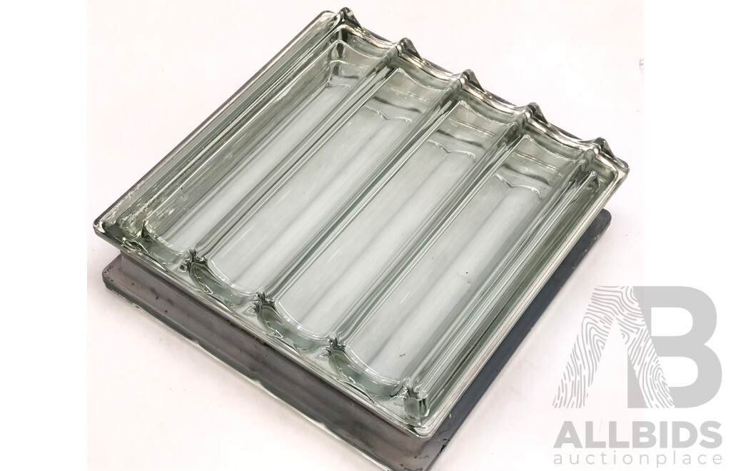 Seves Glassblock Neutro Doric Q30 Metallised Glass Blocks - 9.7 Square Meters - Brand New - ORP $14,000