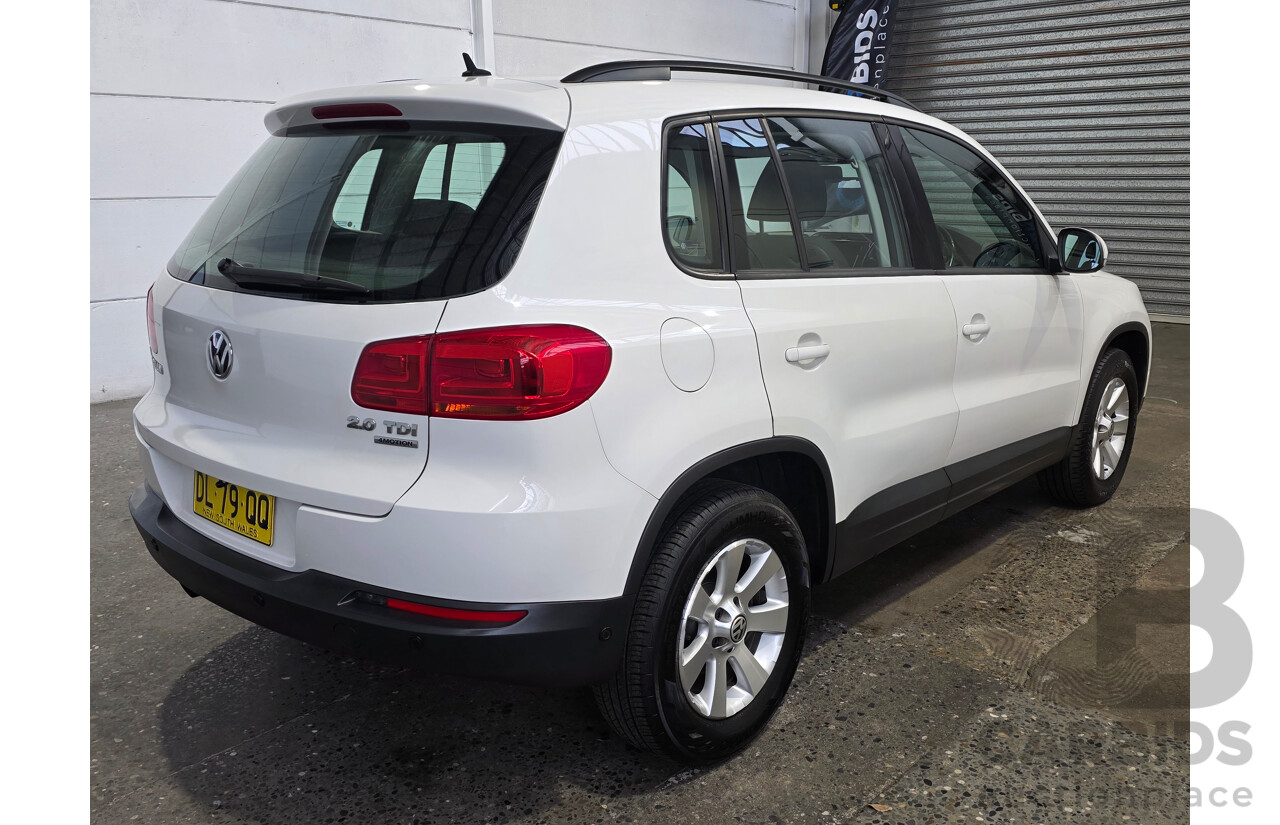 03/2013 Volkswagen Tiguan 103 TDI (AWD) 5NC MY13.5 Candy White Turbo Diesel 2.0L
