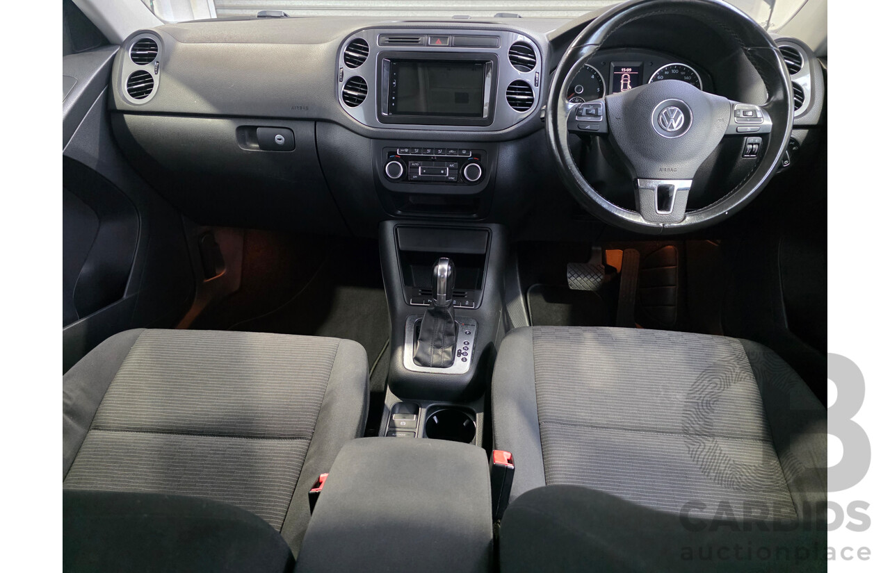 03/2013 Volkswagen Tiguan 103 TDI (AWD) 5NC MY13.5 Candy White Turbo Diesel 2.0L