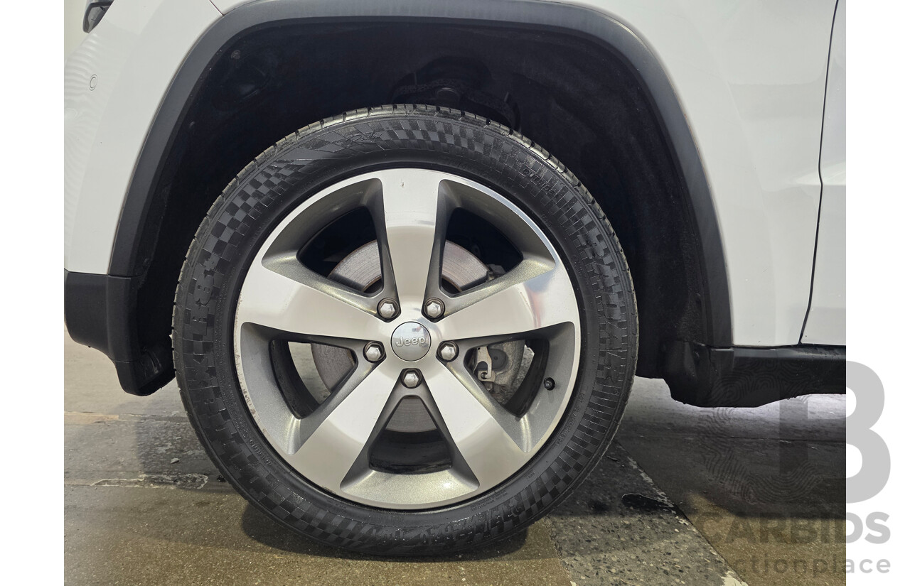 02/2016 Jeep Grand Cherokee Limited (4x4) WK MY15 Bright White Turbo Diesel 3.0L