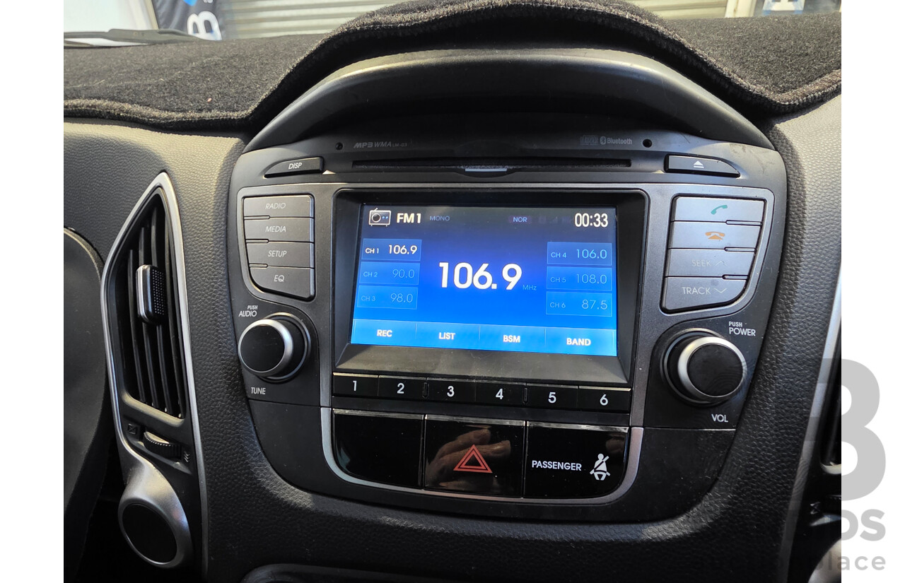 09/2013 Hyundai Ix35 SE LM MY13 4D Wagon Polar White 2.0L