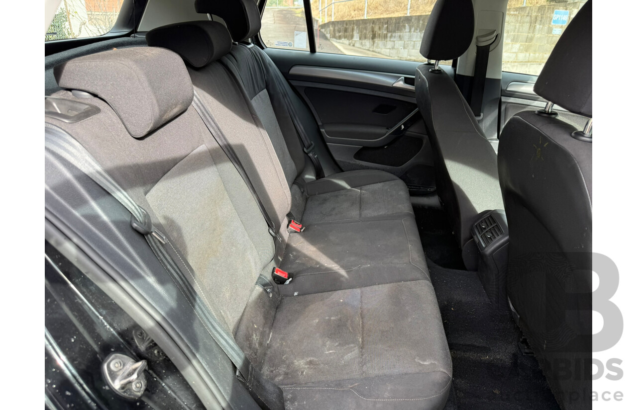 06/2014 Volkswagen Golf 90 TSI FWD AU MY14 5D Hatchback Deep Black Pearlescent 1.4L