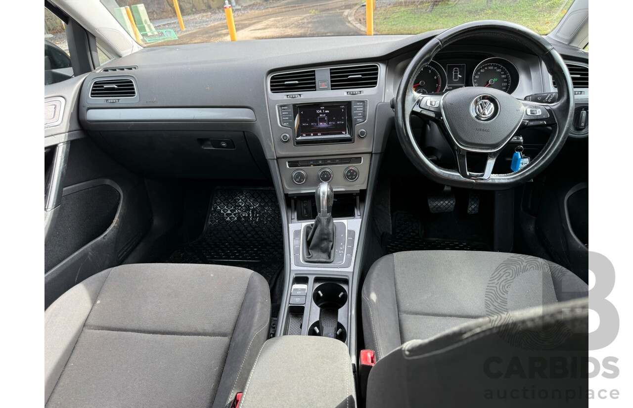 06/2014 Volkswagen Golf 90 TSI FWD AU MY14 5D Hatchback Deep Black Pearlescent 1.4L