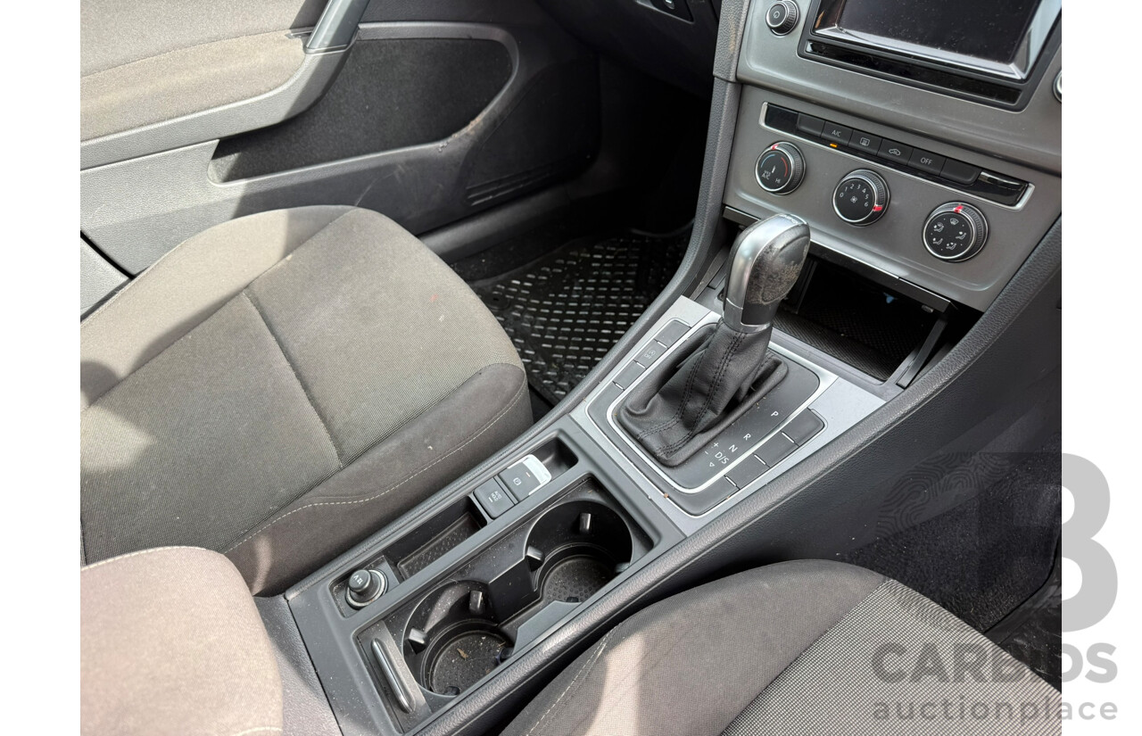06/2014 Volkswagen Golf 90 TSI FWD AU MY14 5D Hatchback Deep Black Pearlescent 1.4L