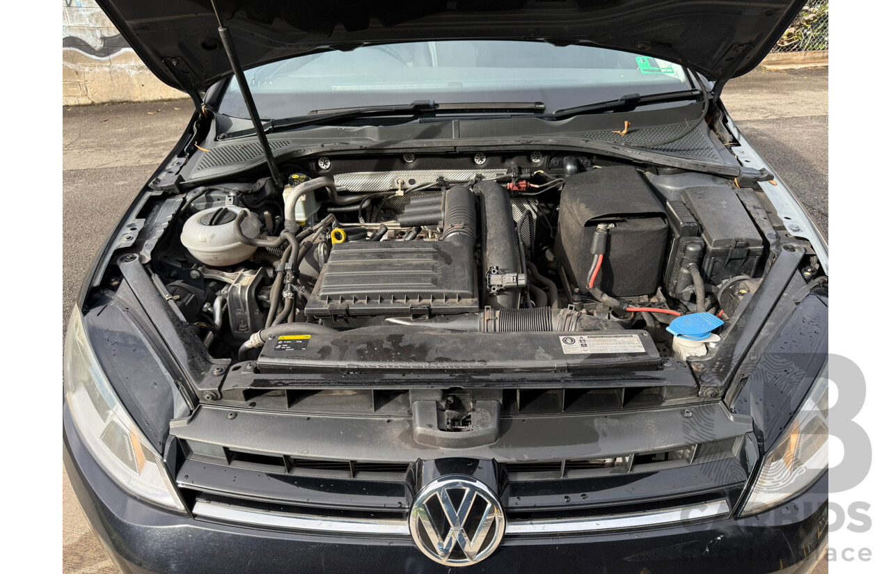 06/2014 Volkswagen Golf 90 TSI FWD AU MY14 5D Hatchback Deep Black Pearlescent 1.4L
