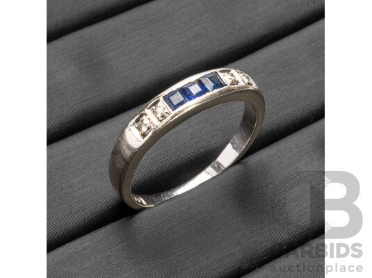 9ct White Gold Sapphire & Diamond Ring - Size P
