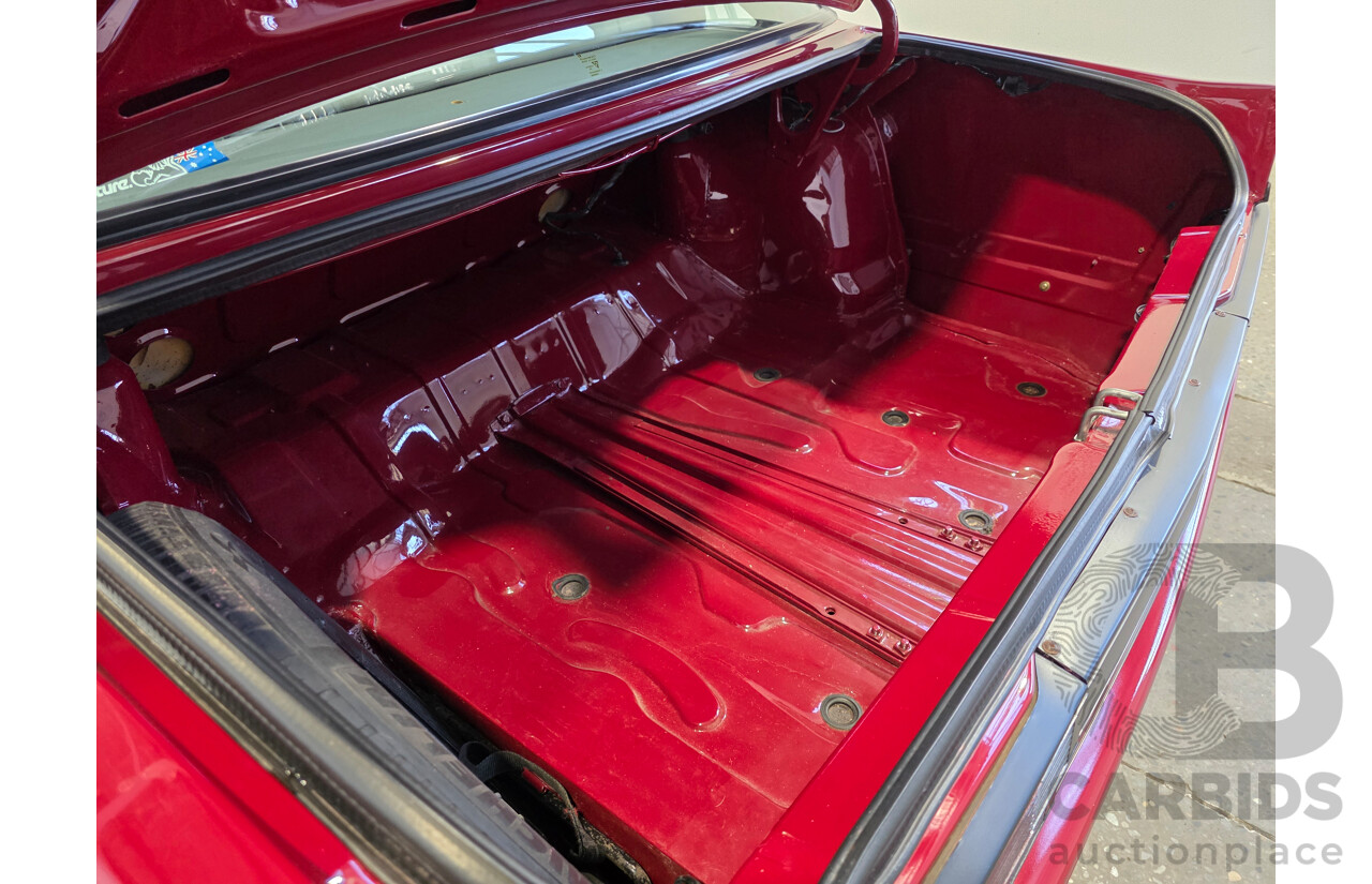 04/1987 Holden VL Commodore Executive 4d Sedan Burgundy V8 5.0L - Modified