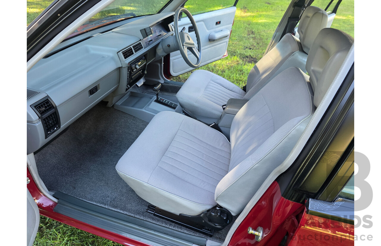 04/1987 Holden VL Commodore Executive 4d Sedan Burgundy V8 5.0L - Modified