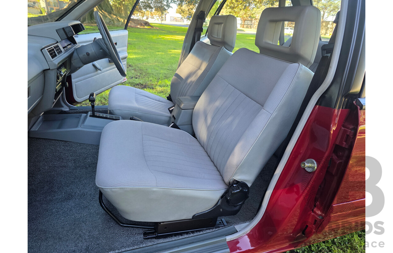 04/1987 Holden VL Commodore Executive 4d Sedan Burgundy V8 5.0L - Modified