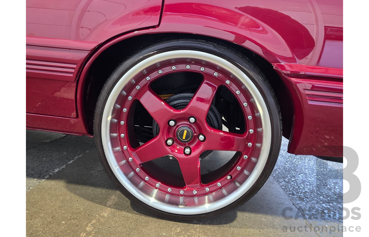 04/1987 Holden VL Commodore Executive 4d Sedan Burgundy V8 5.0L - Modified