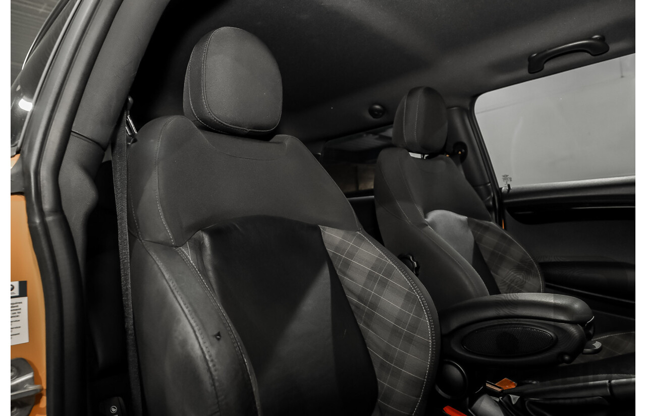 11/2015 Mini Cooper S F56 3D Hatchback Volcanic Orange / Midnight Black Turbo 2.0L