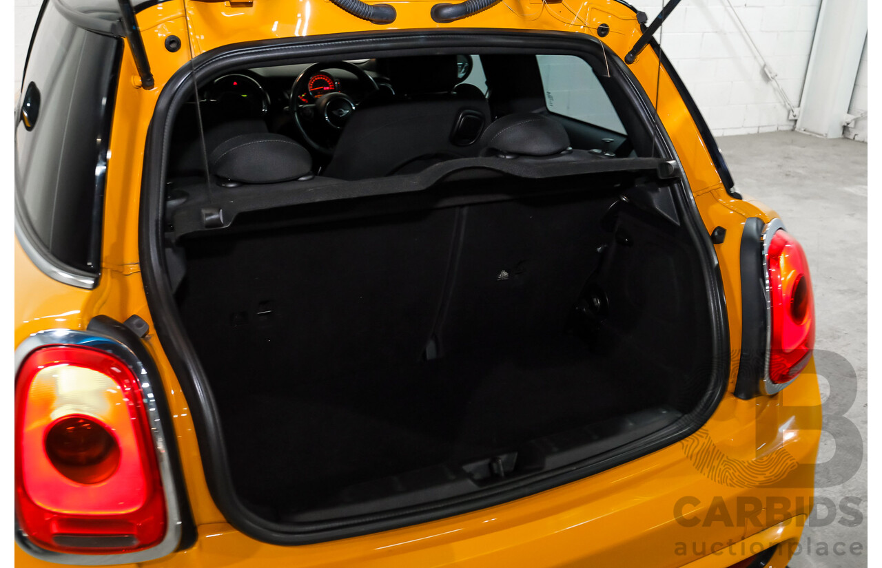 11/2015 Mini Cooper S F56 3D Hatchback Volcanic Orange / Midnight Black Turbo 2.0L
