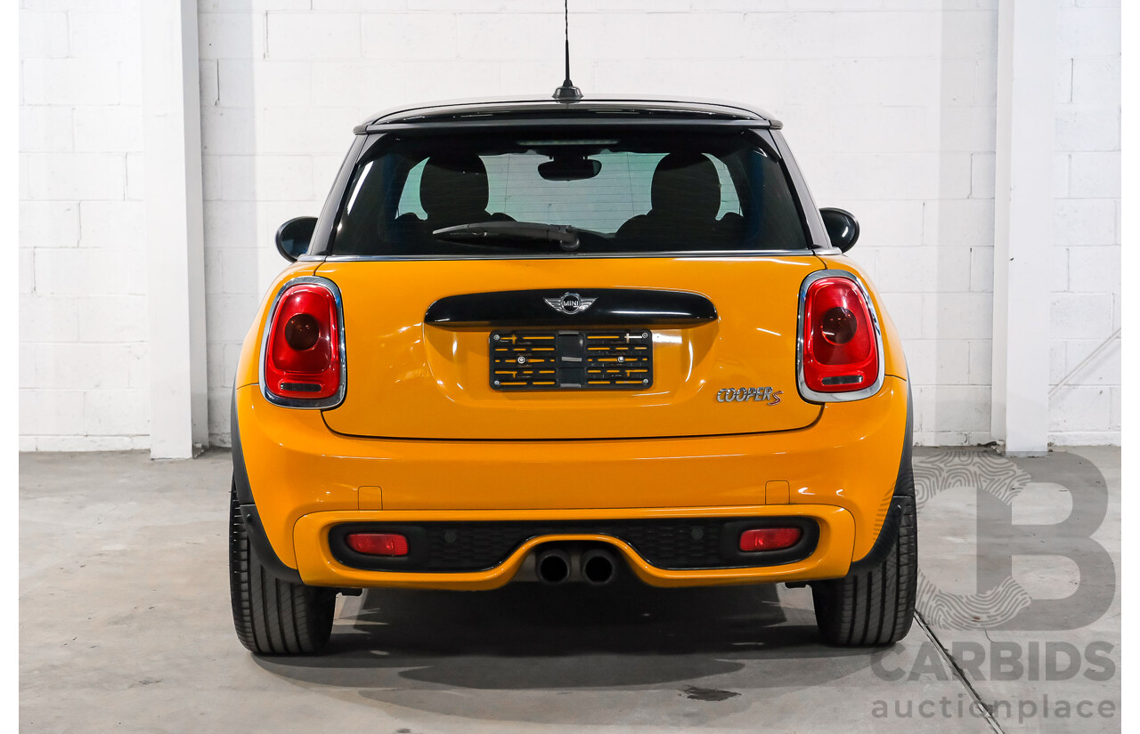 11/2015 Mini Cooper S F56 3D Hatchback Volcanic Orange / Midnight Black Turbo 2.0L