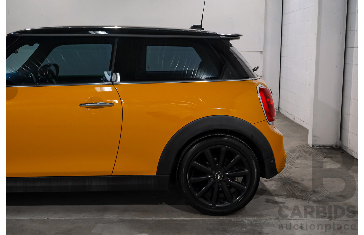 11/2015 Mini Cooper S F56 3D Hatchback Volcanic Orange / Midnight Black Turbo 2.0L