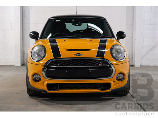 11/2015 Mini Cooper S F56 3D Hatchback Volcanic Orange / Midnight Black Turbo 2.0L