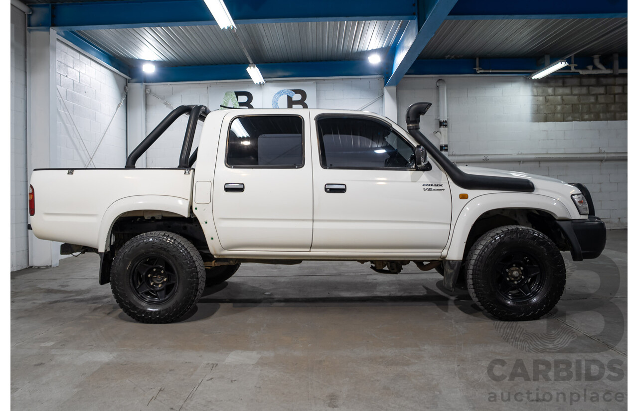03/2003 Toyota Hilux SR5 (4x4) VZN167R Dual Cab P/Up White 3.4L