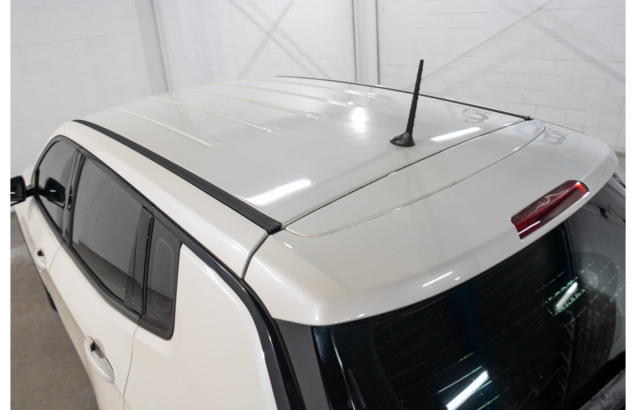 03/2018 Jeep Compass Sport M6 MY18 4d Wagon White 2.4L