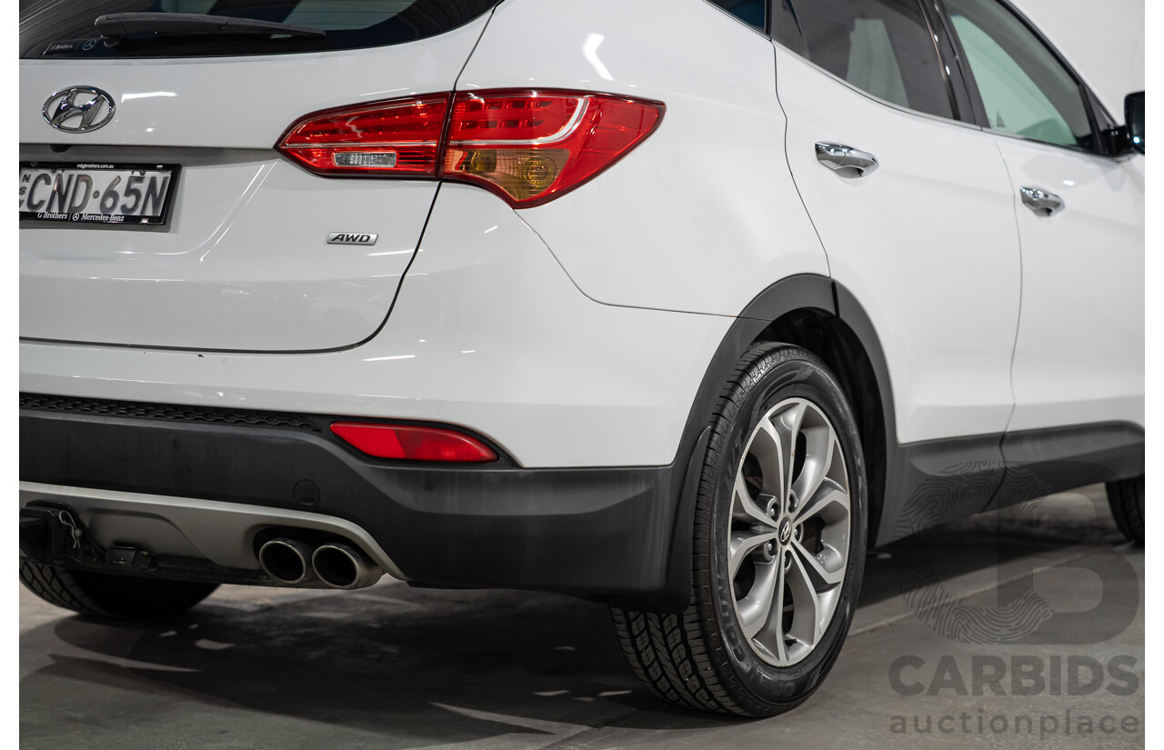 04/2013 Hyundai Santa Fe HIGHLANDER CRDi (4x4) DM 4D Wagon Crystal White Pearl Turbo Diesel 2.2L
