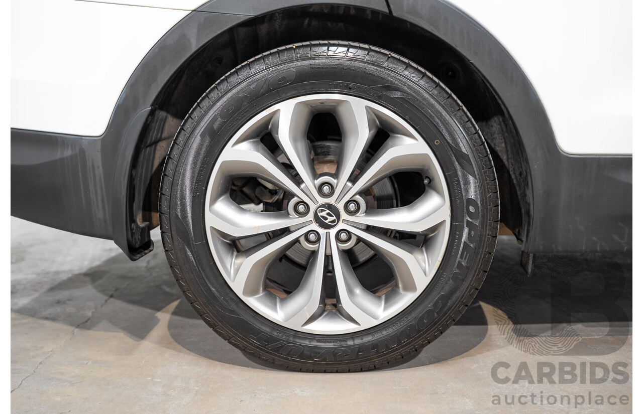 04/2013 Hyundai Santa Fe HIGHLANDER CRDi (4x4) DM 4D Wagon Crystal White Pearl Turbo Diesel 2.2L
