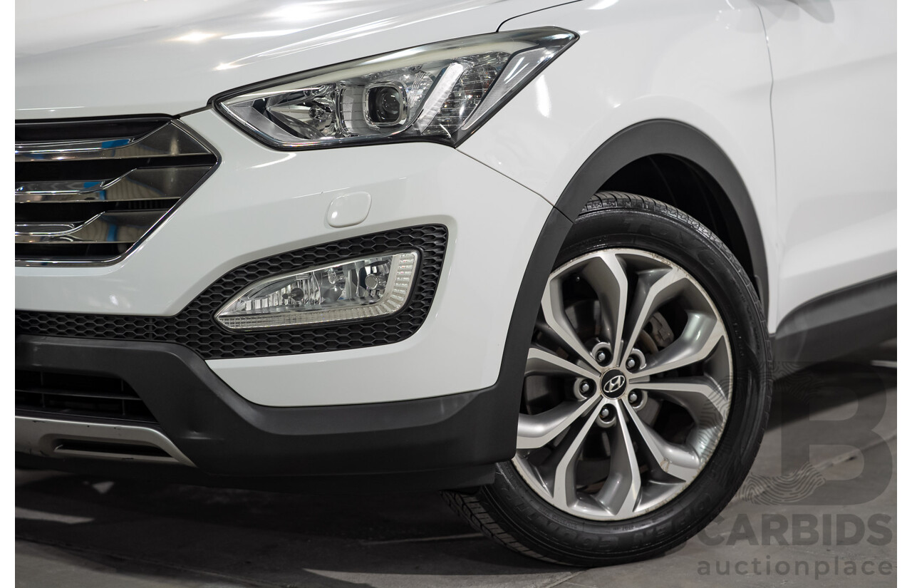 04/2013 Hyundai Santa Fe HIGHLANDER CRDi (4x4) DM 4D Wagon Crystal White Pearl Turbo Diesel 2.2L