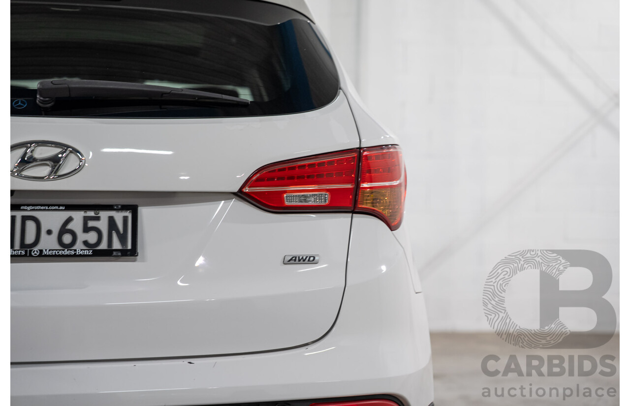 04/2013 Hyundai Santa Fe HIGHLANDER CRDi (4x4) DM 4D Wagon Crystal White Pearl Turbo Diesel 2.2L