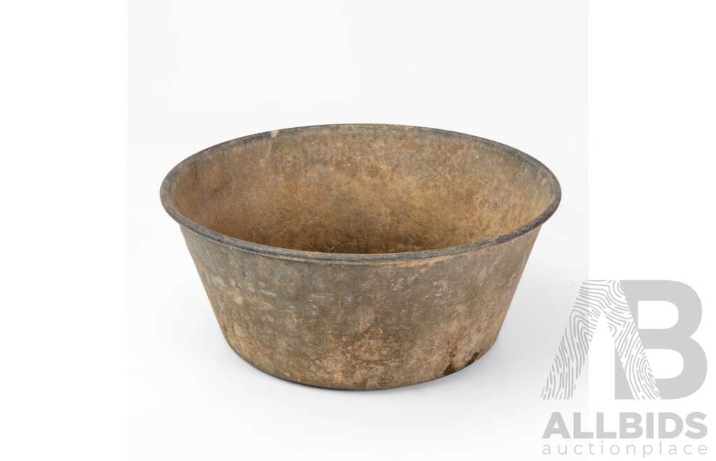 Vintage Galvanized Wash Tub
