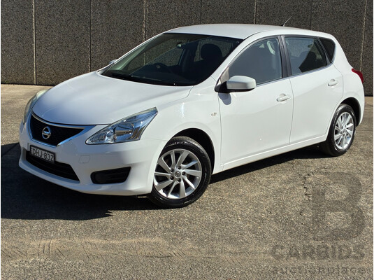 06/2016 Nissan Pulsar ST C12 Series 2 5d Hatchback White 1.8L