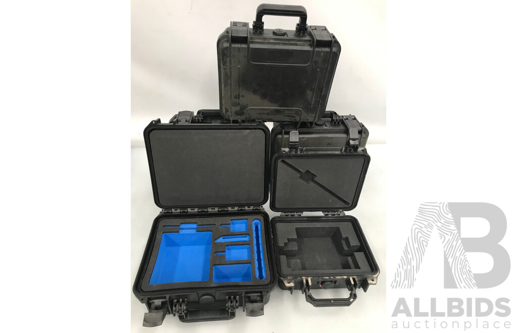 Assorted Small and Medium Sized Protector Cases - Lot of 5