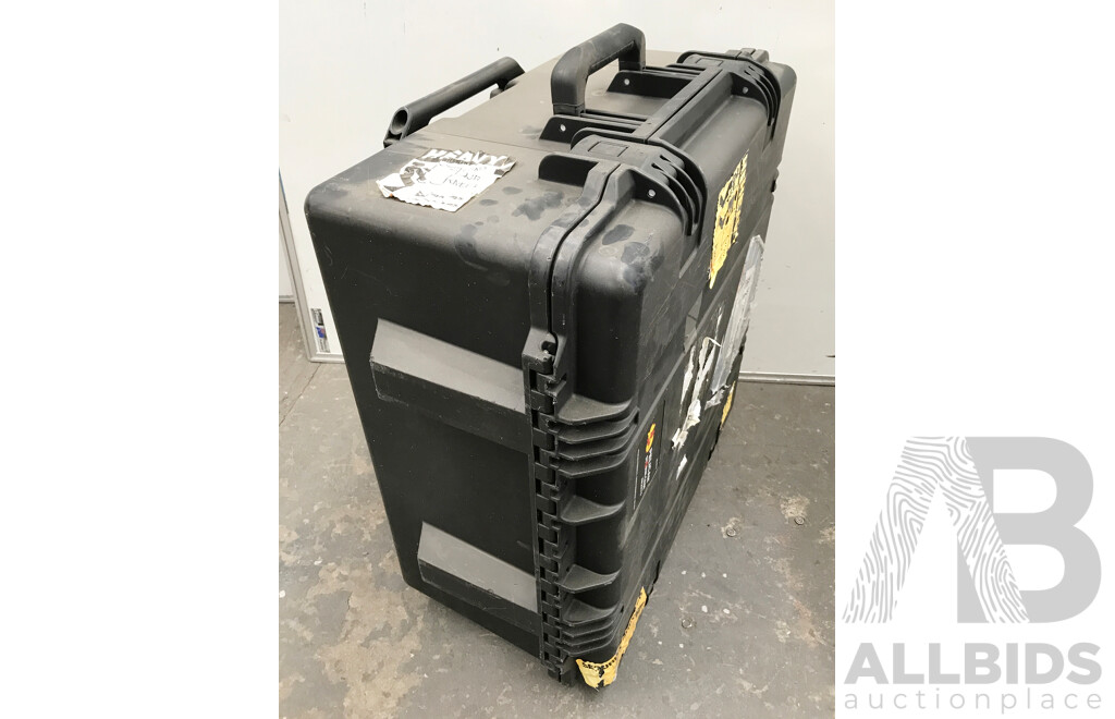 Pelican (IM2875) Storm Travel Case
