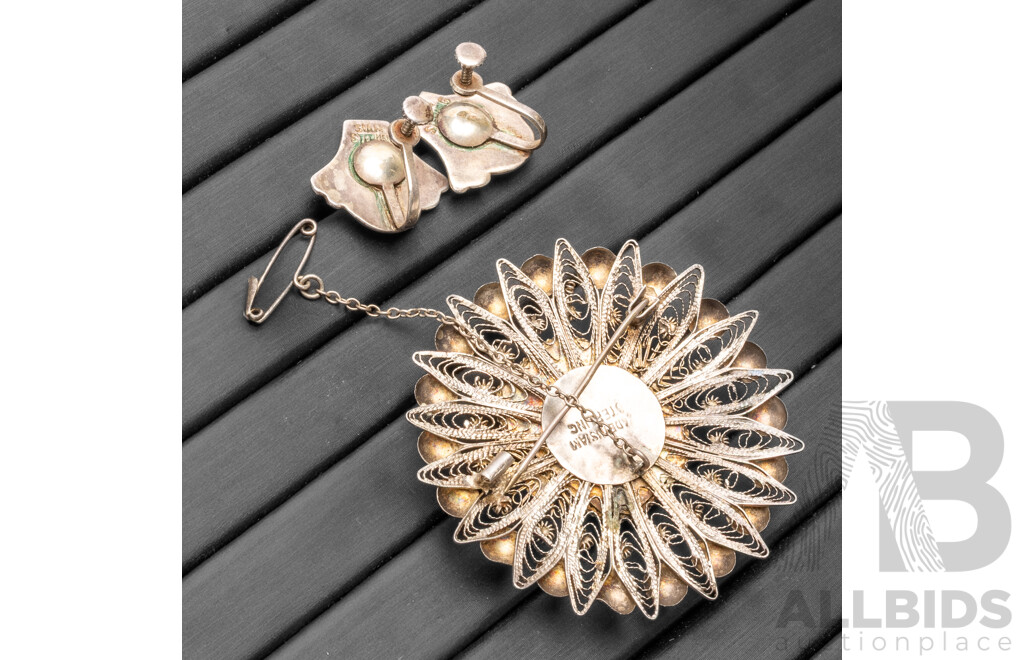 925 Sterling Silver Siam Brooch & Earrings Set - 19.56gms