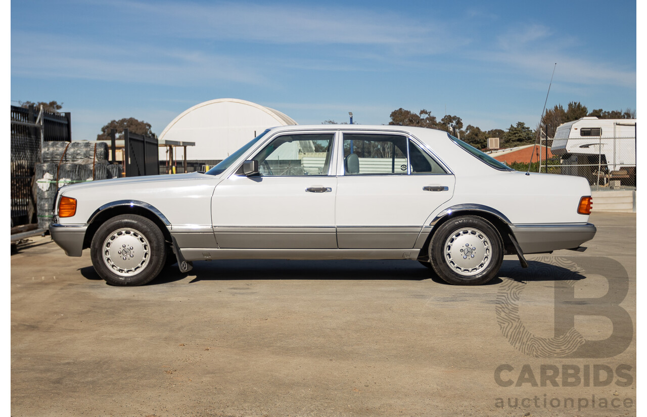 4/1988 Mercedes-Benz 300SE W126 4d Sedan Arctic White 3.0L