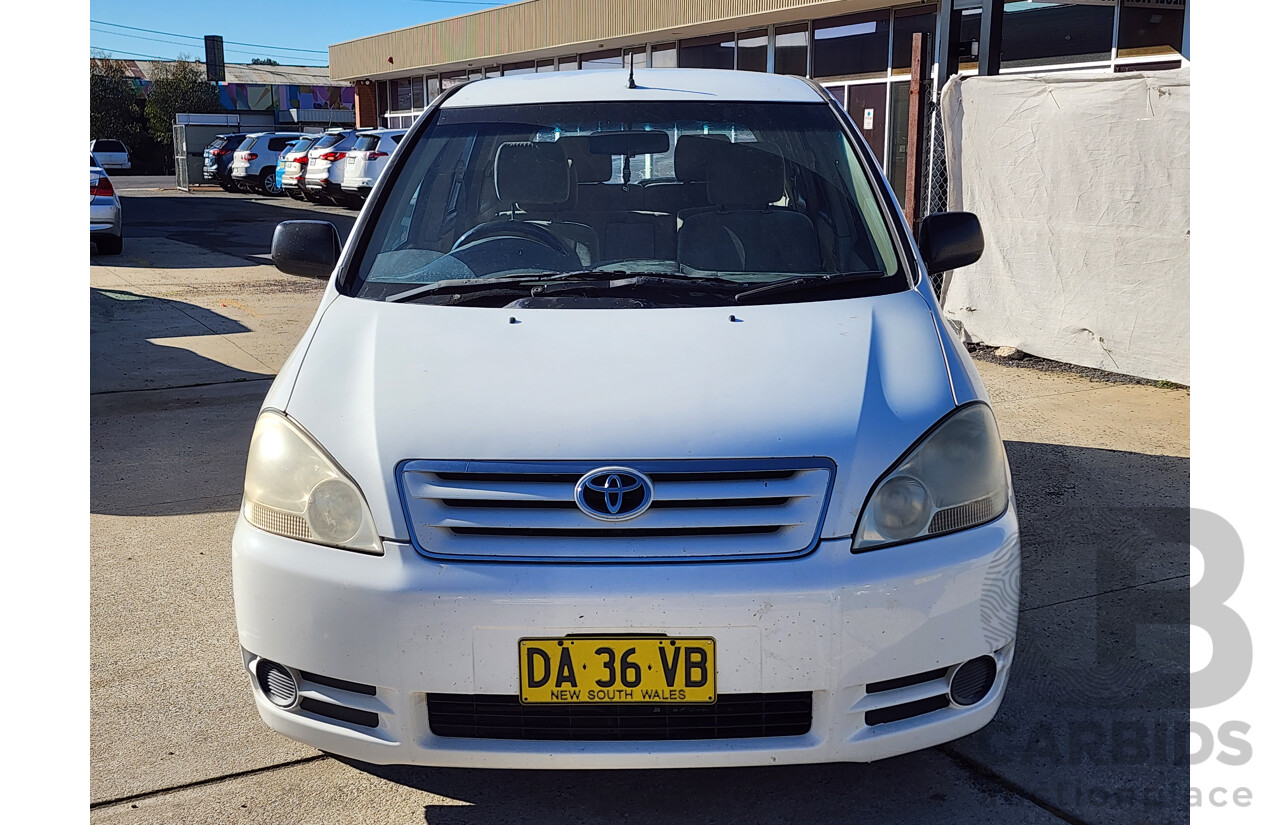 08/2002 Toyota Avensis Verso GLX ACM20R 4d Wagon White 2.0L