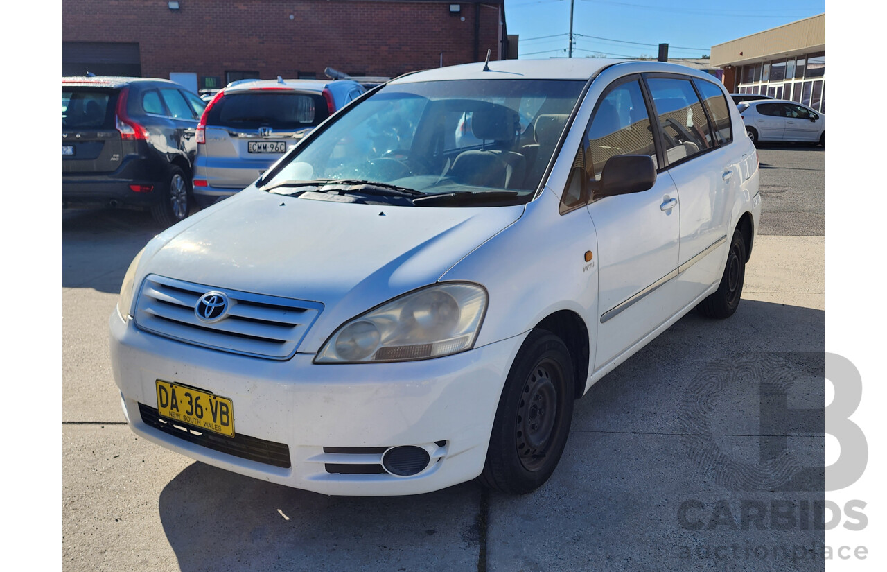 08/2002 Toyota Avensis Verso GLX ACM20R 4d Wagon White 2.0L