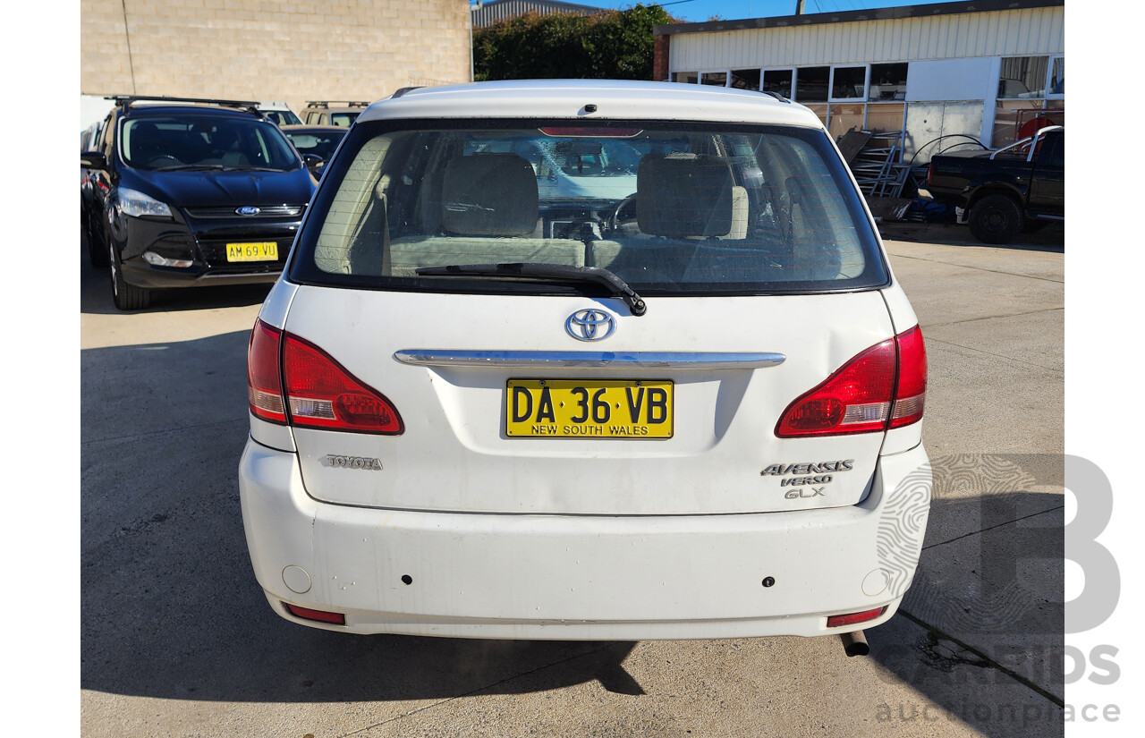 08/2002 Toyota Avensis Verso GLX ACM20R 4d Wagon White 2.0L