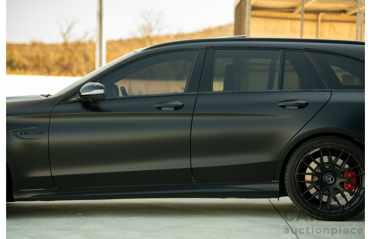 07/2015 Mercedes Benz C63 S AMG 205 4d Wagon Diamond White / Matte Black Wrap Twin Turbo V8 4.0L